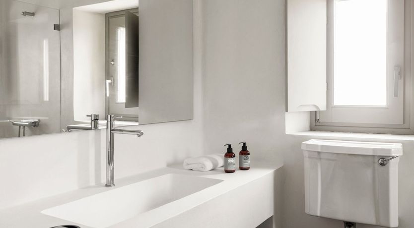 Photo of When That Helicopter Comes