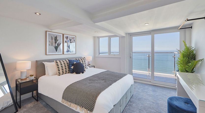 Photo of Gull's Rest