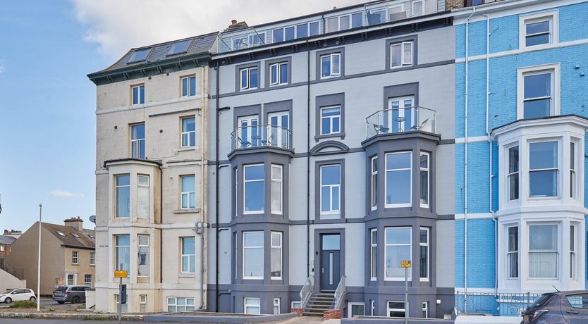 Photo of Gull's Rest