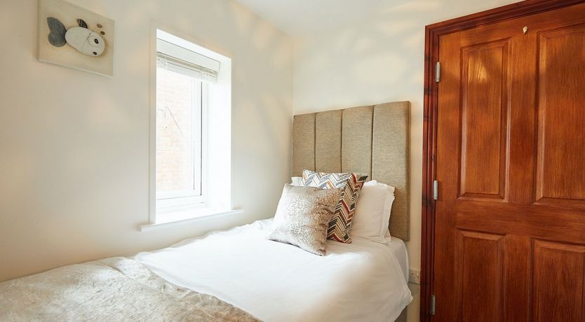 Photo of Boats in the Harbour