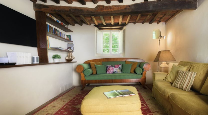 Photo of Chestnut Charm