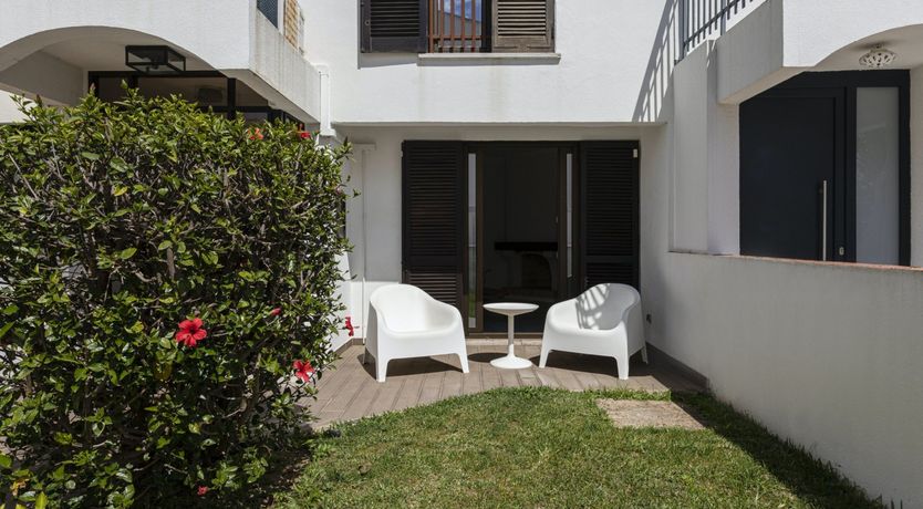 Photo of Algarvean Jewel