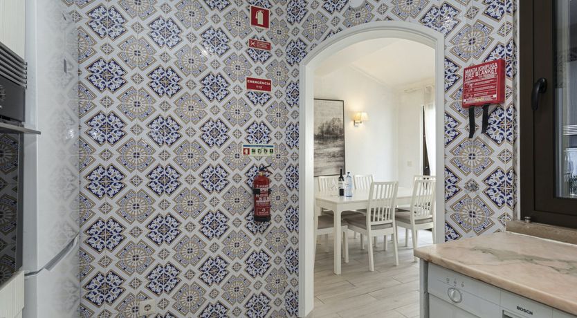 Photo of Algarvean Jewel