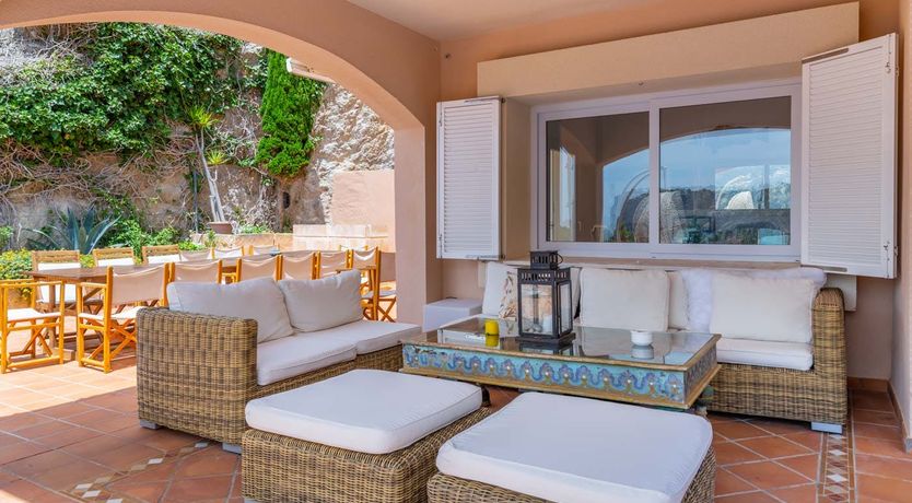 Photo of Sun On The Tiles