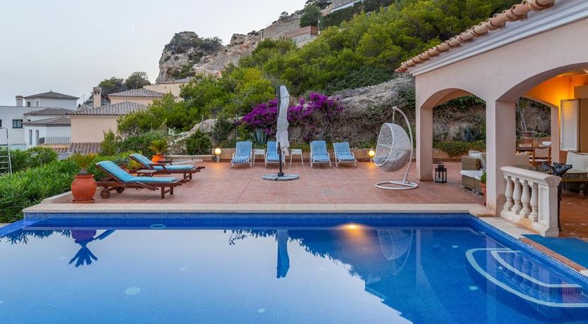 Photo of Sun On The Tiles