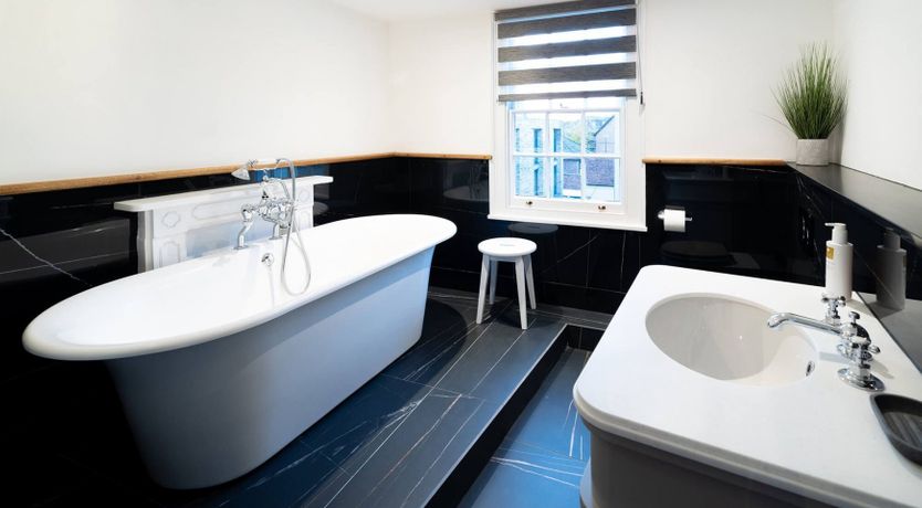 Photo of Head of the House