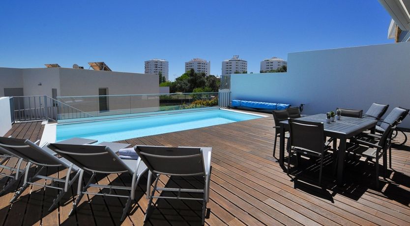 Photo of Modernist Marvel