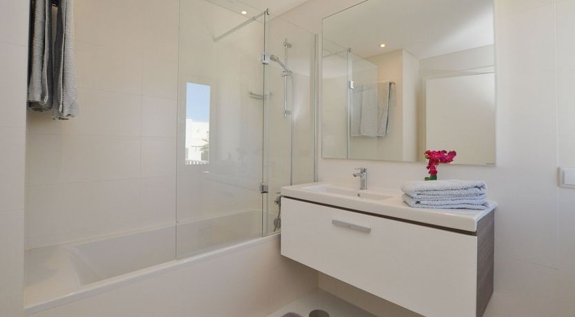 Photo of Modernist Marvel