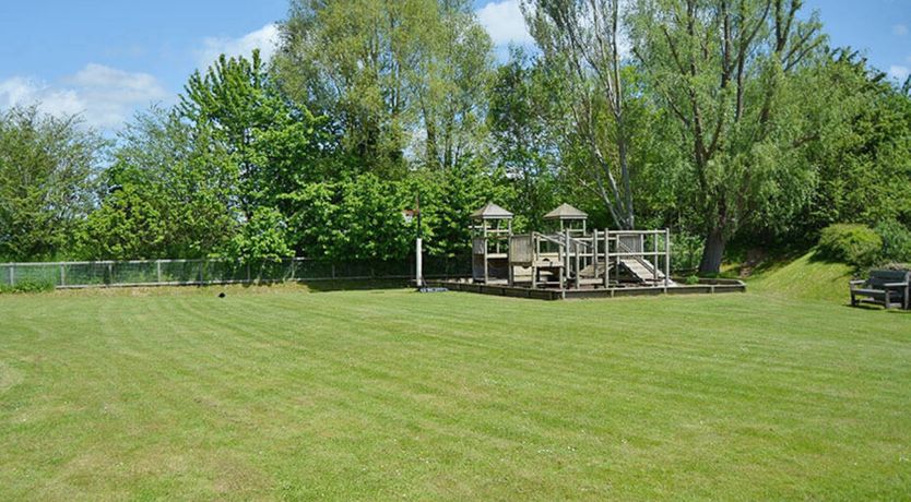 Photo of Lake Mirrors