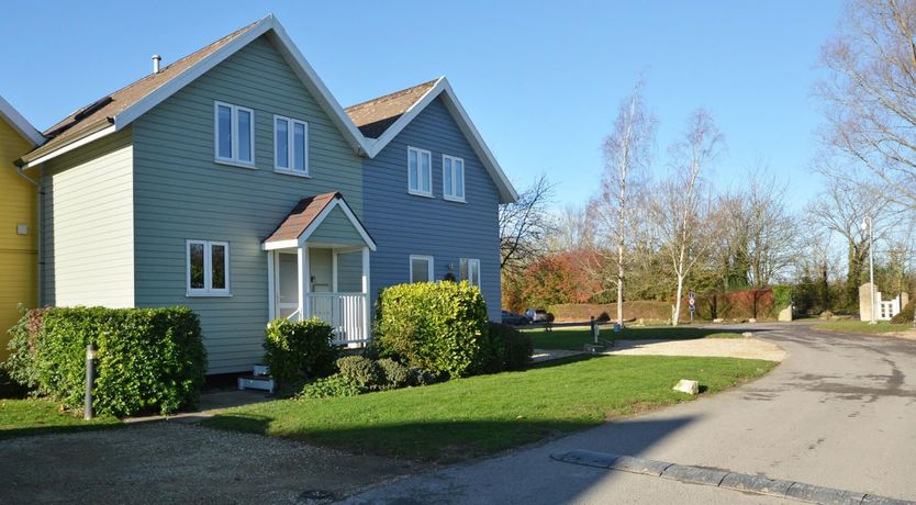 Photo of Lake Mirrors