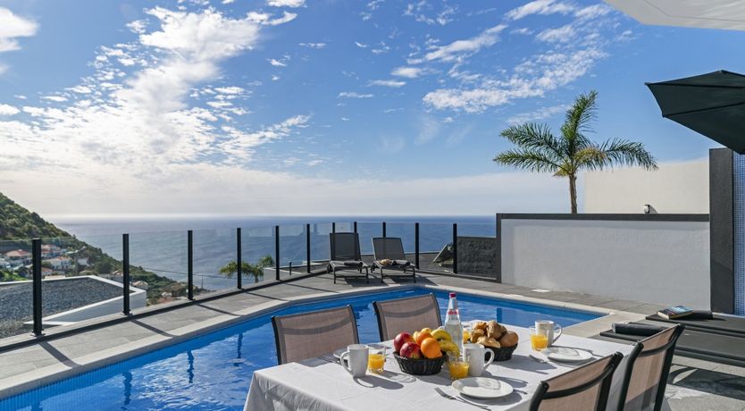 Photo of Between the Mountains & the Sea