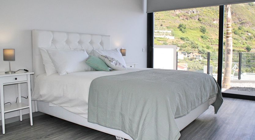 Photo of Between the Mountains & the Sea