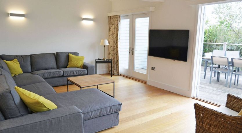 Photo of Lakeside Reflection