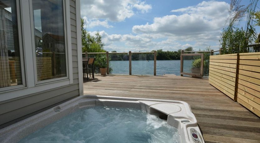 Photo of Lakeside Reflection