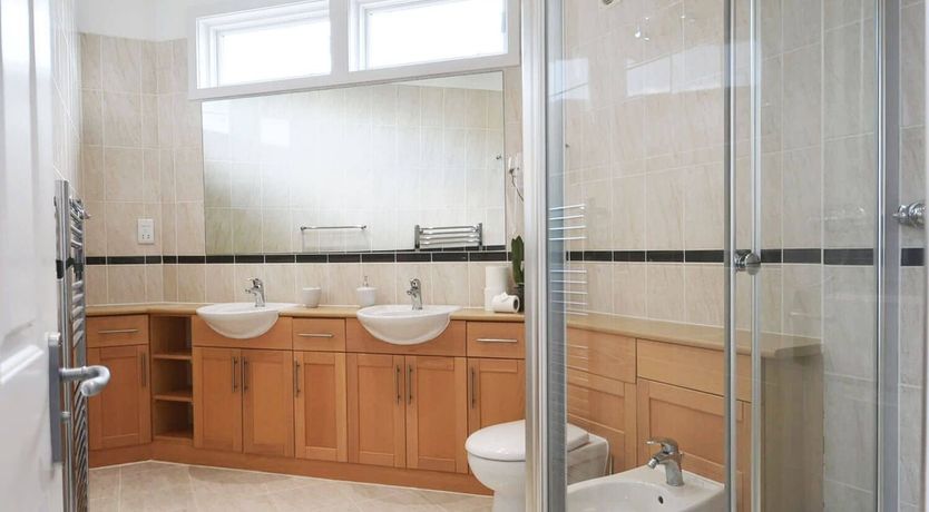 Photo of Lakeside Reflection