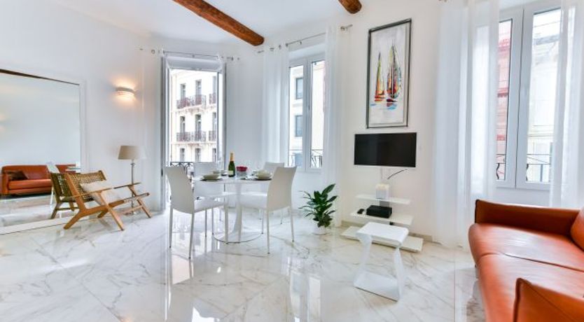 Photo of Ivory Sails