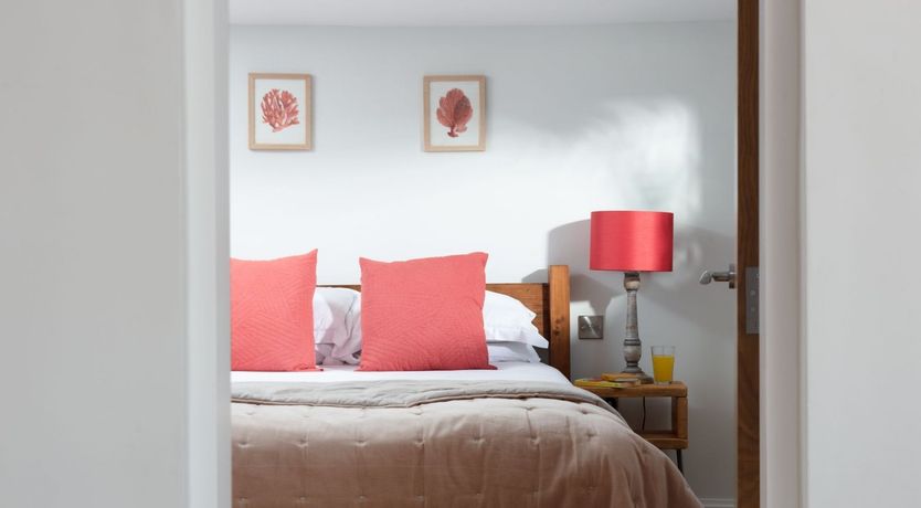 Photo of Rustic in the Round