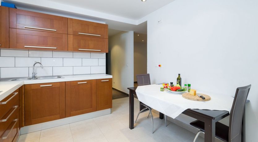 Photo of Edge of the Water Escape