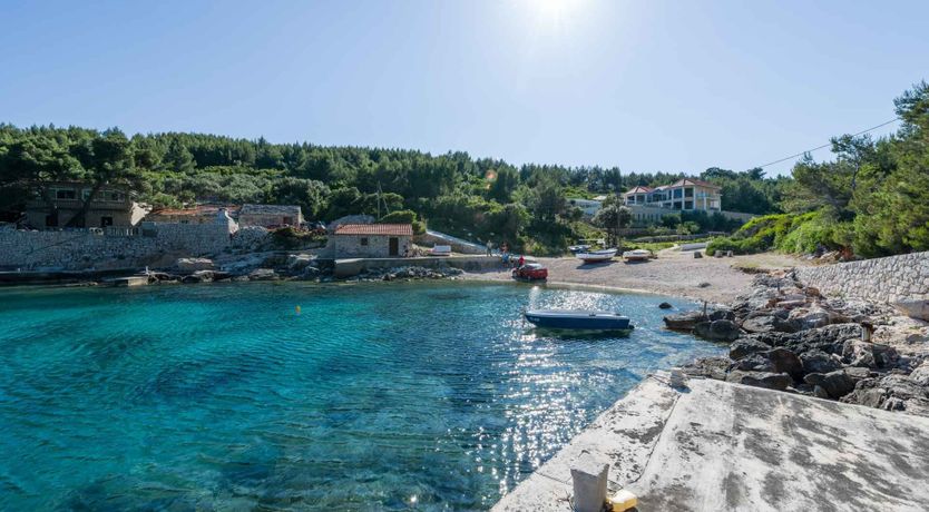 Photo of Edge of the Water Escape