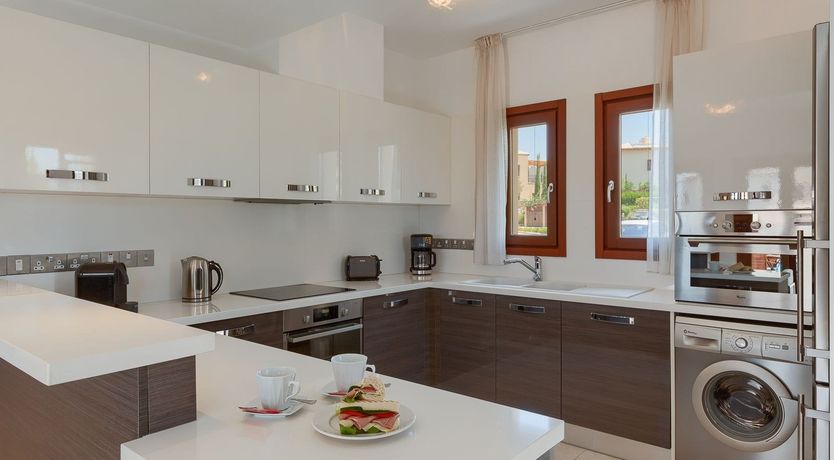 Photo of Honeyed Seafoam