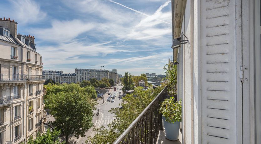 Photo of Bastille Blues