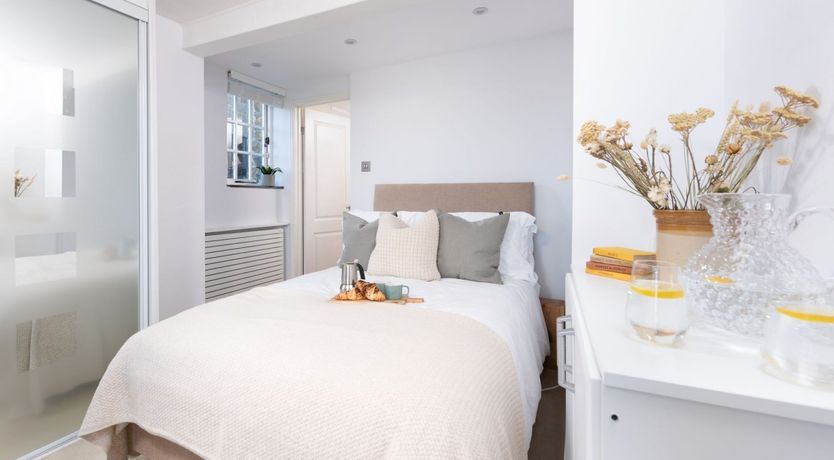 Photo of The Merry Sailor