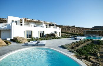 Blue Sky Paradise Villa