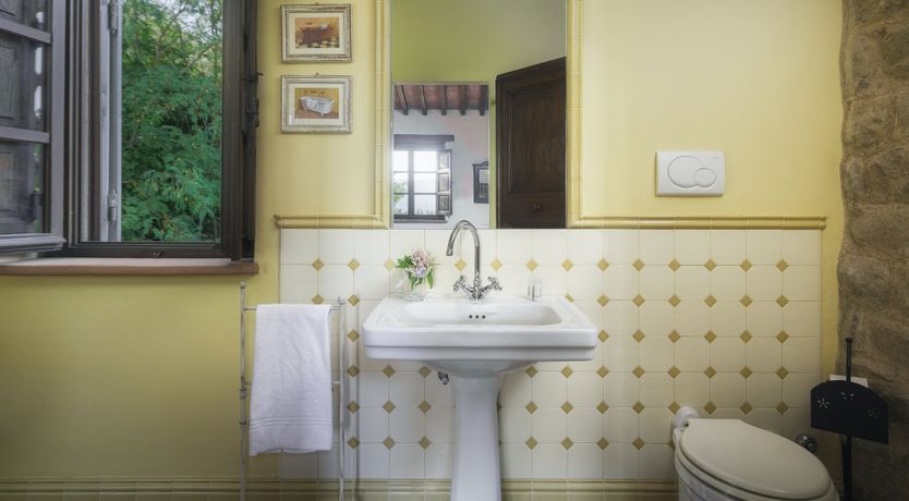 Photo of Tower Hill Worship