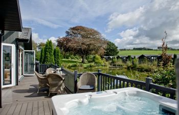 Leap From the Lily Pad Holiday Cottage