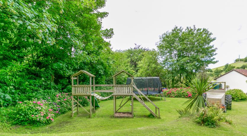 Photo of Coulscott House