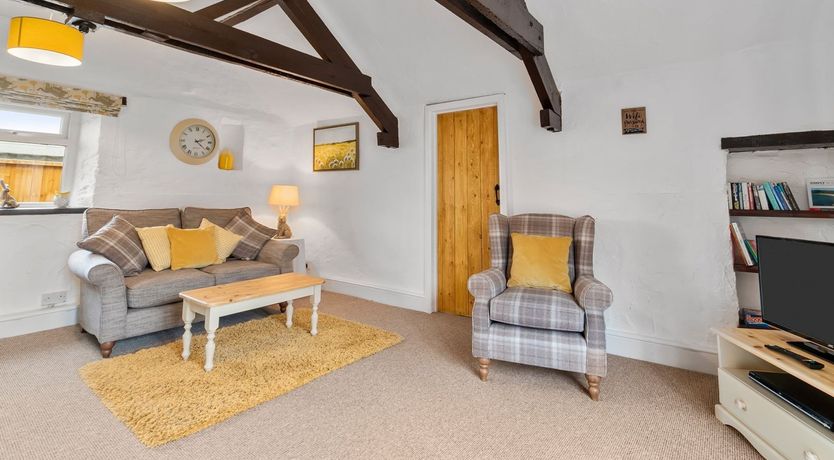 Photo of Sunflowers & Posies