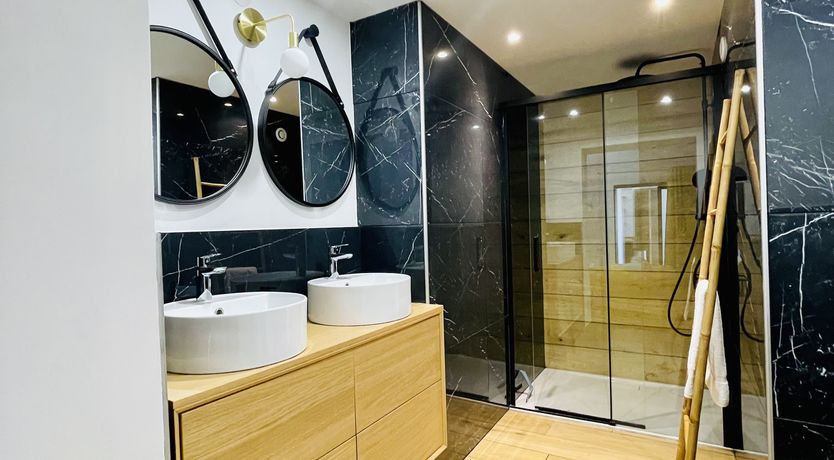 Photo of Sainte Sunshine