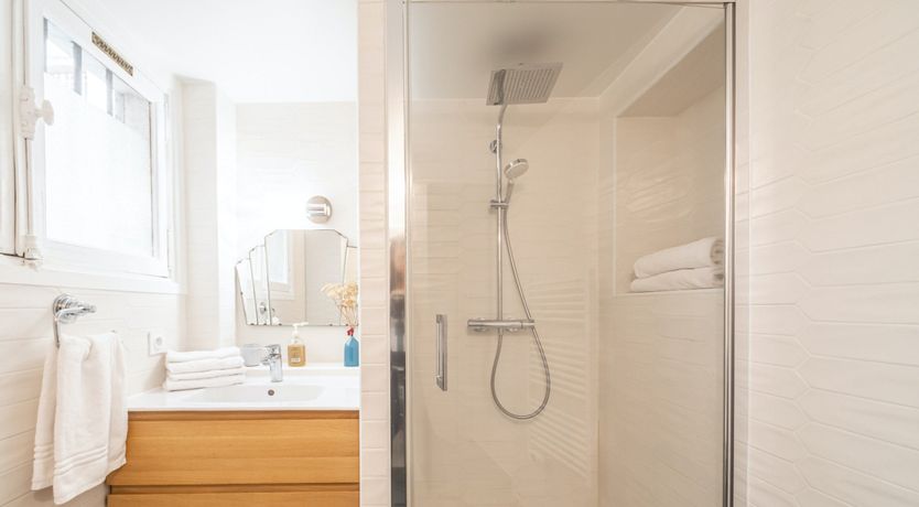 Photo of Toujours Paris