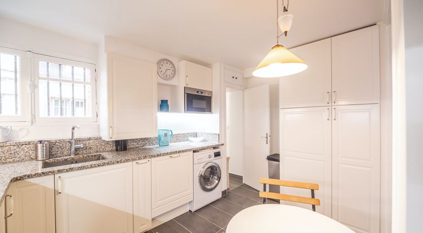 Photo of Toujours Paris