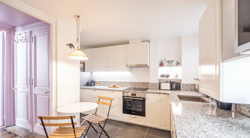 Photo of Toujours Paris