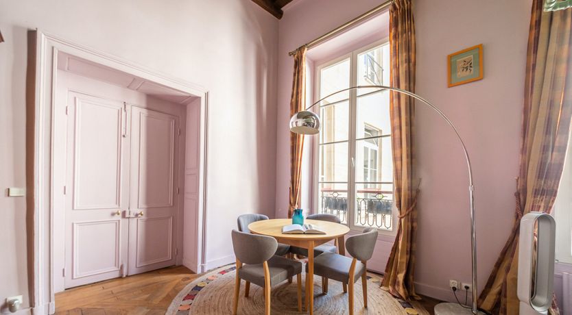 Photo of Toujours Paris