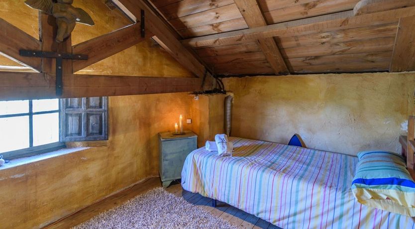 Photo of In Seventh Heaven