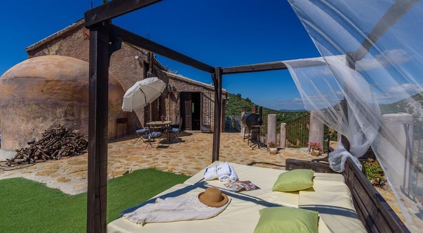 Photo of In Seventh Heaven