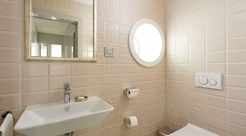 Photo of Supermodel Strut