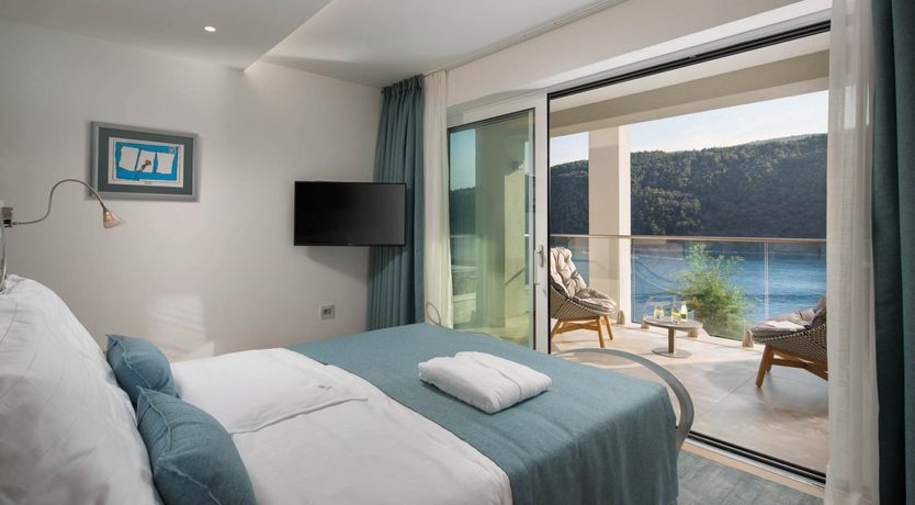 Photo of Supermodel Strut