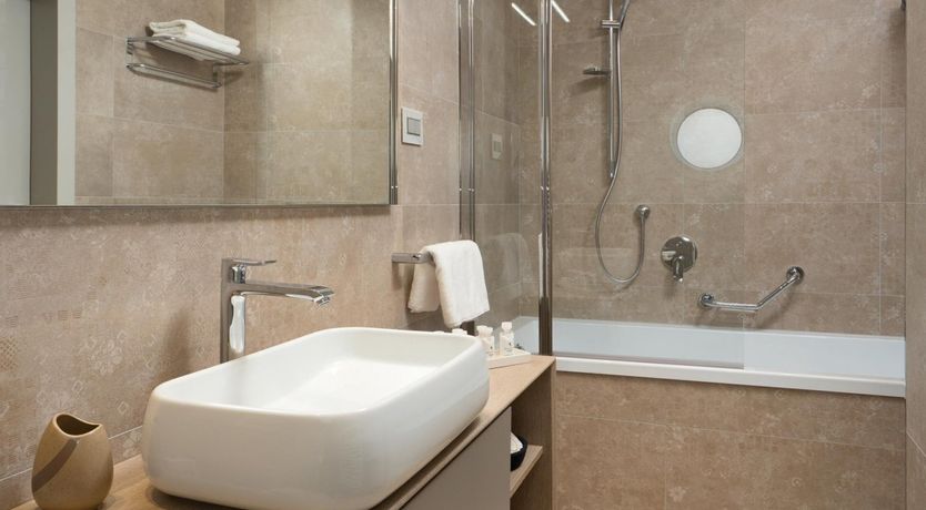 Photo of Supermodel Strut