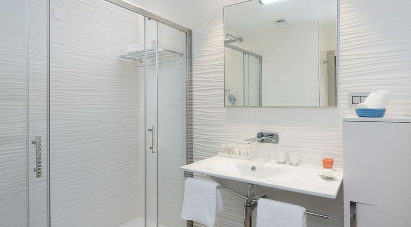 Photo of Supermodel Strut