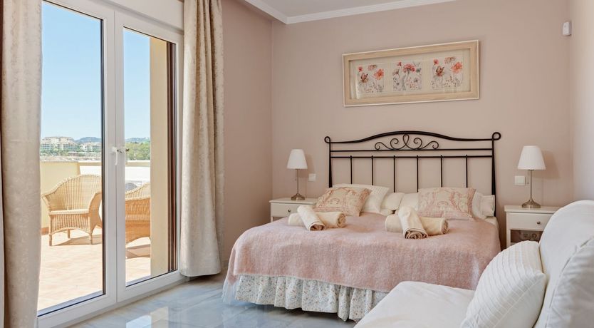 Photo of Villa Romana