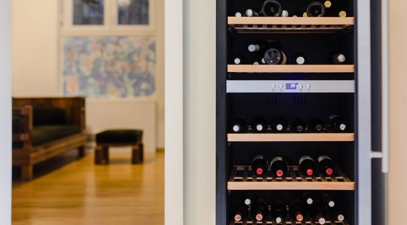 Photo of The Pearl Diver