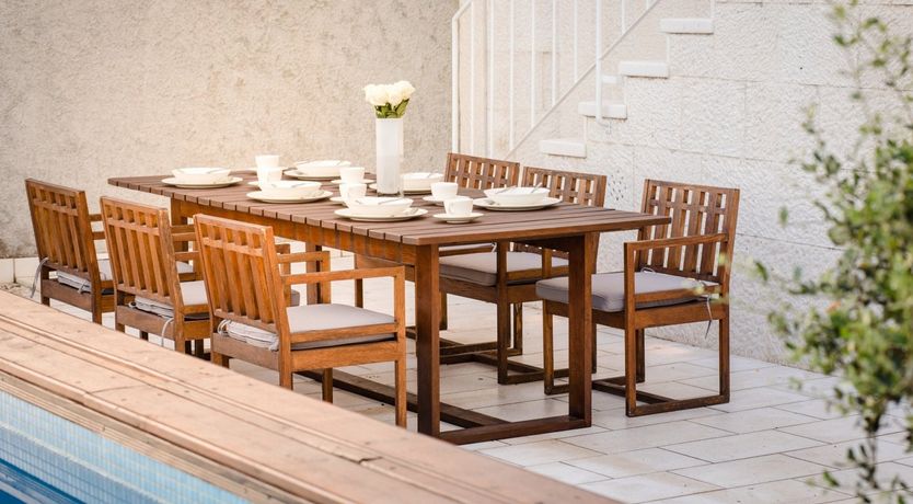 Photo of The Pearl Diver