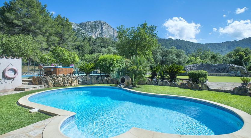 Photo of Up on Magic Mountain