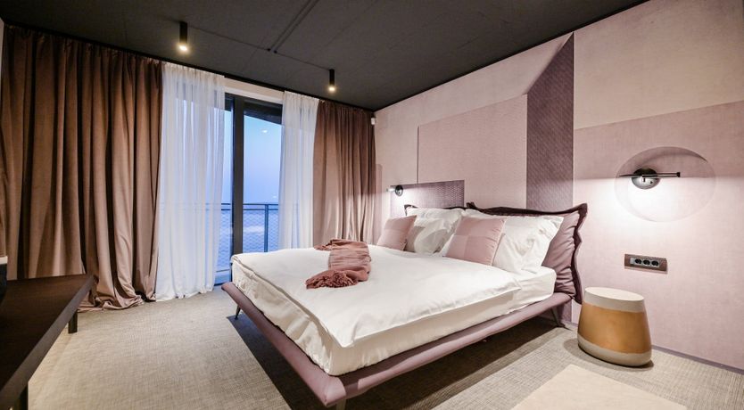 Photo of The Cobalt Bay