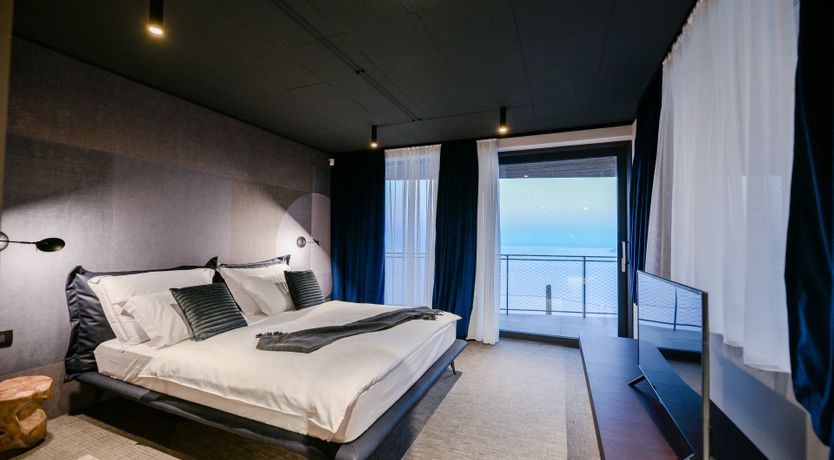 Photo of The Cobalt Bay