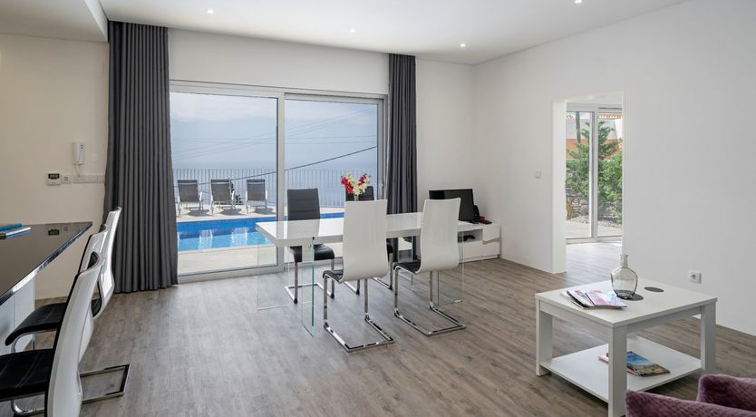 Photo of Sapphire Seabird