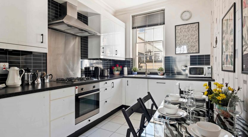 Photo of Belgravia Belle